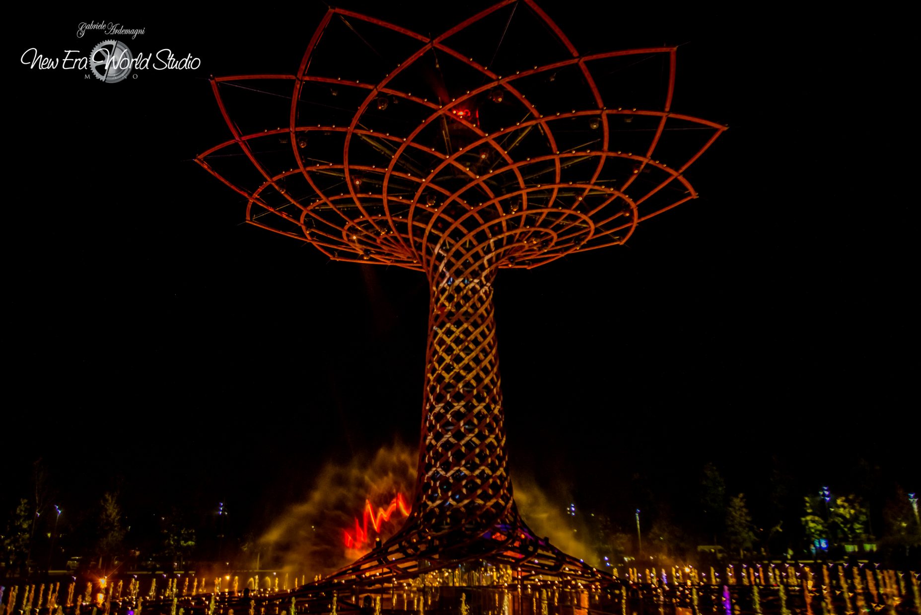 Expo 2015 Milan Tree of Life Foto by Gabriele Ardemagni